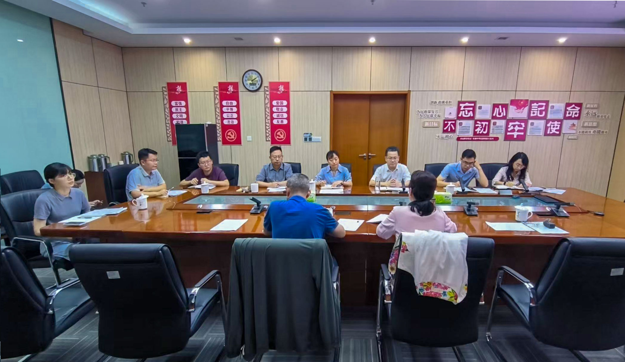 1760086038918087313.jpg 1760086038918087313.jpg